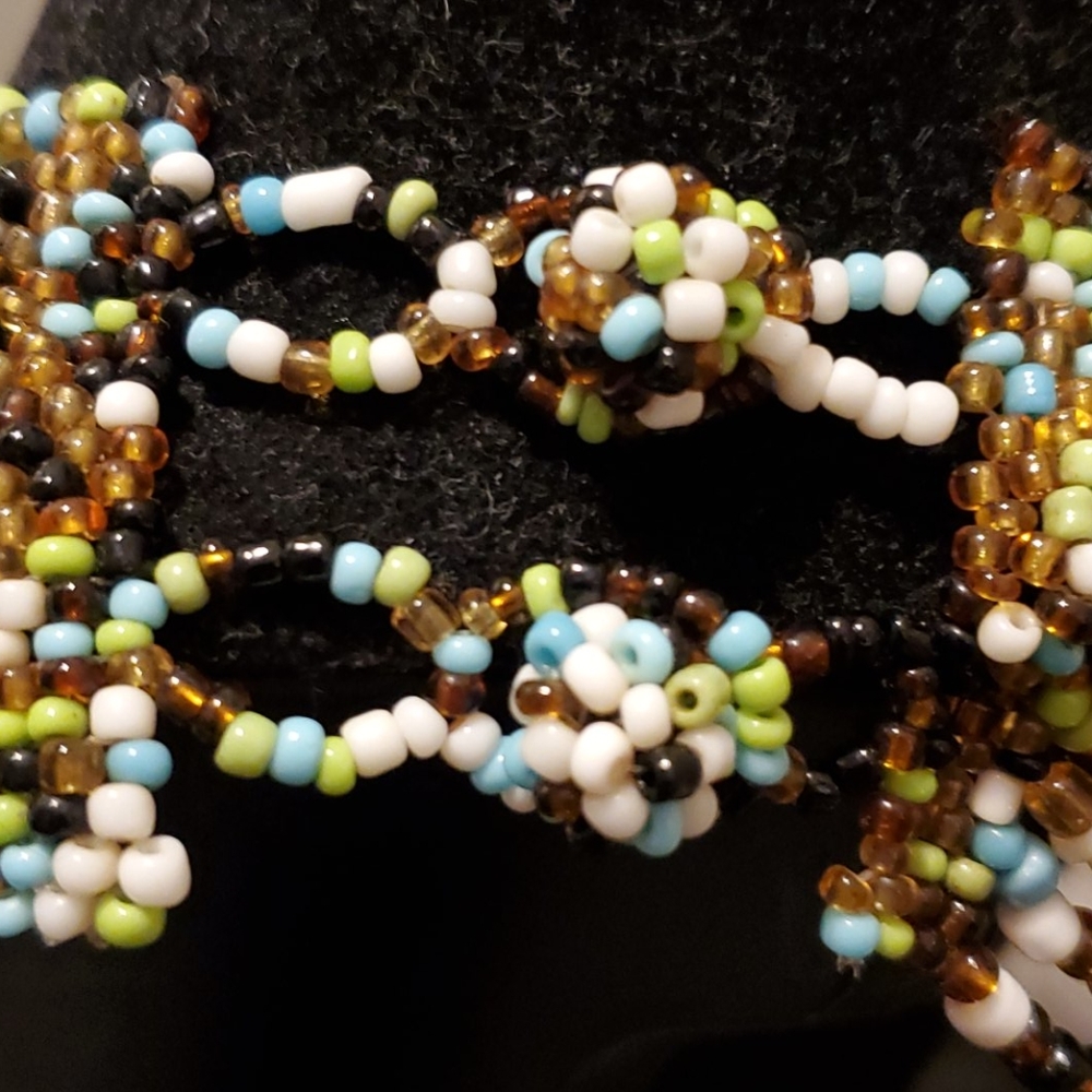 Necklace - Picture 2 of 3